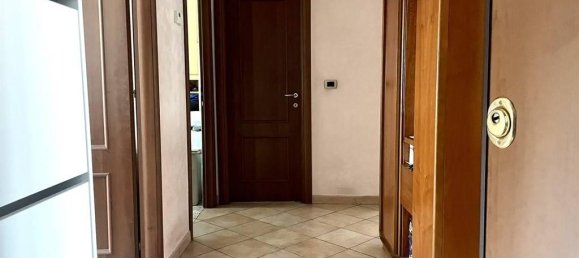 Apartamento de 3 habitaciónes en Rome, Italy No. 33104 9