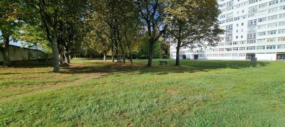 3 Schlafzimmer Wohnung in Evry, France, Nr. 184240 7