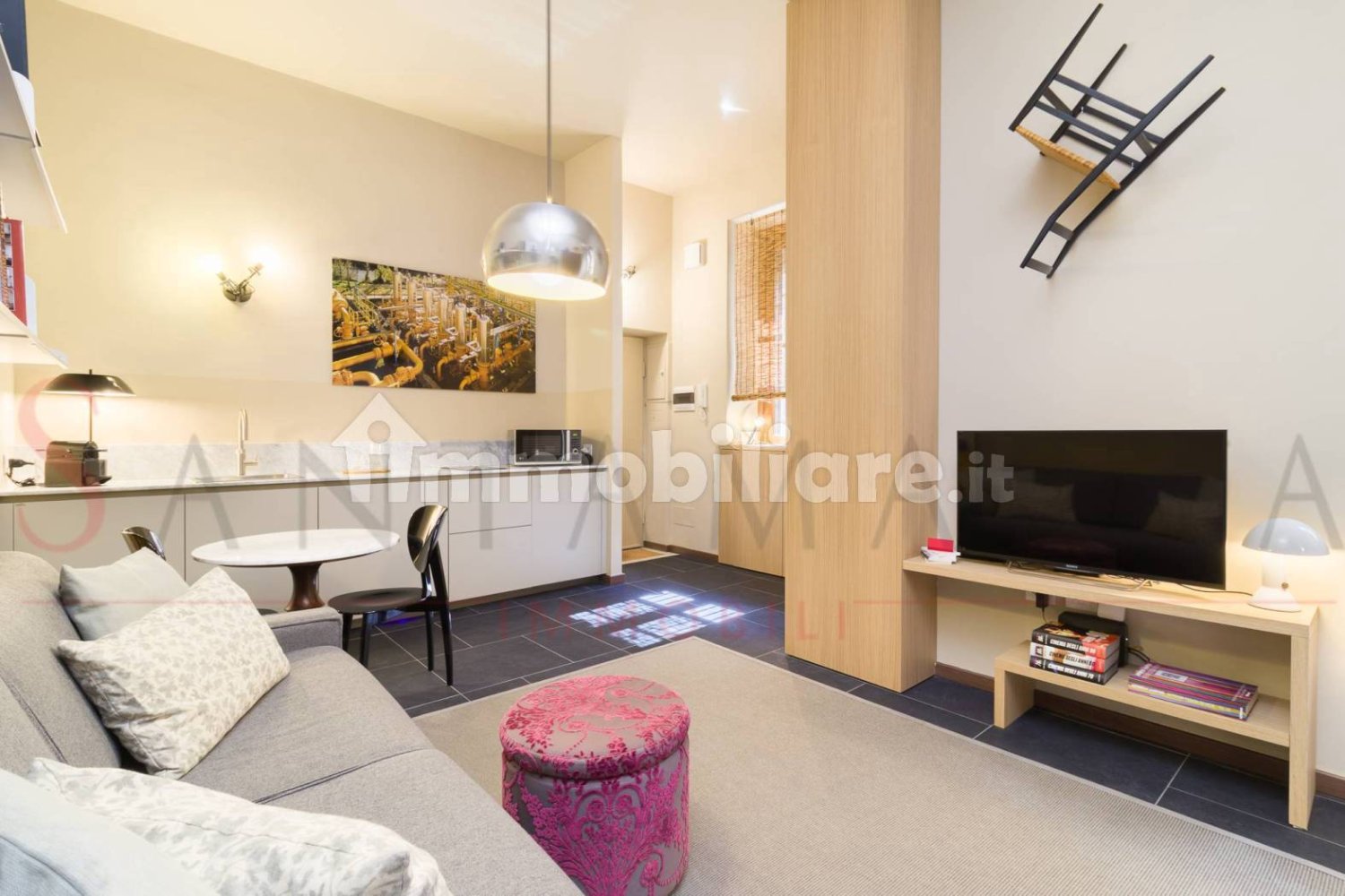 Studio in Milan, Italy, Nr. 354291