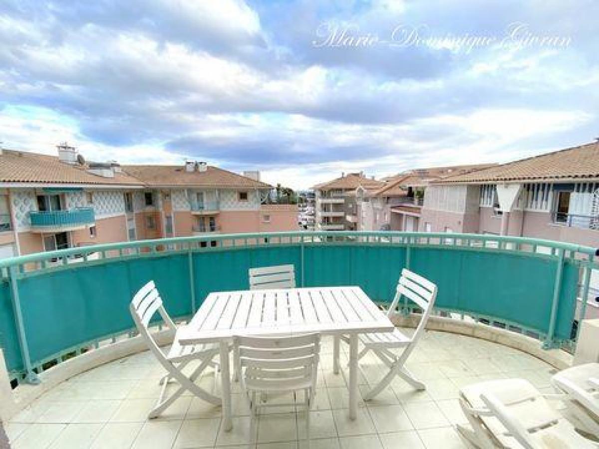 2 Schlafzimmer Eigentumswohnung in Frejus, France, Nr. 4590