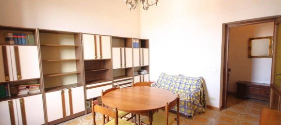 3 bedrooms Apartment in Rome, Italy No. 310030 3