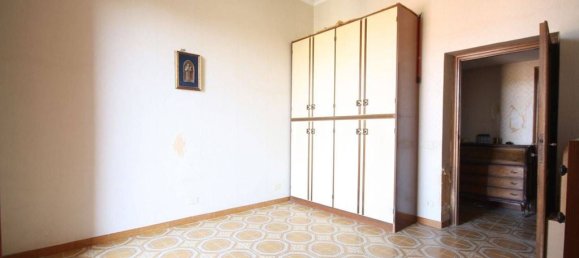 3 bedrooms Apartment in Rome, Italy No. 310030 32