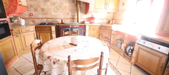 5 bedrooms House in Eure, France No. 356237 6