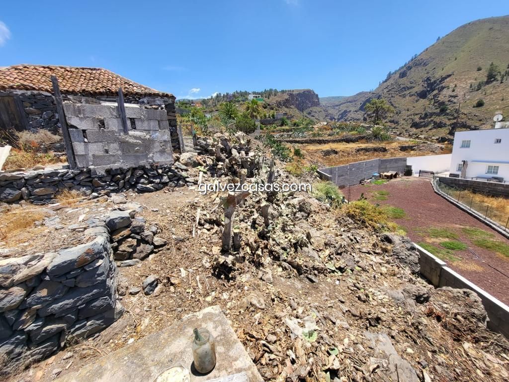 86m² Land in Guia de Isora, Spain No. 125424