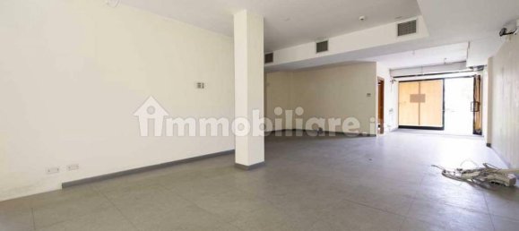 5 rooms Commercial property in Curno, Italy No. 121409 6