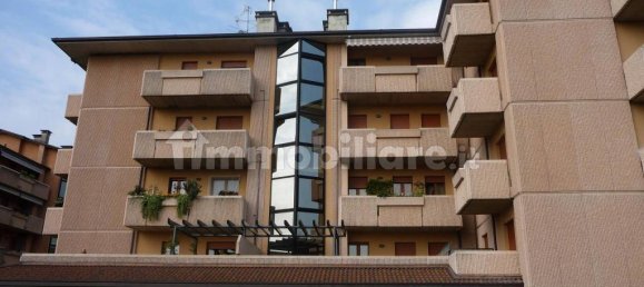 5 rooms Commercial property in Curno, Italy No. 121409 14