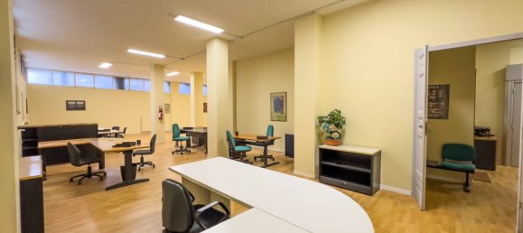1 room Office in Turin, Italy No. 345630 9
