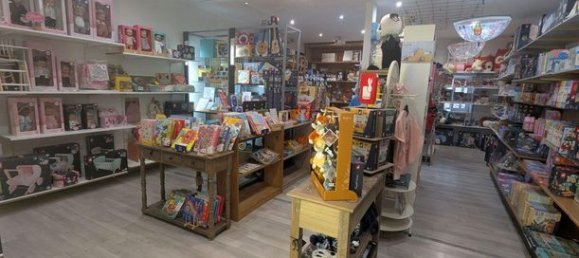 Gewerbliche Immobilie in Vendome, France 133m², Nr. 301569 2