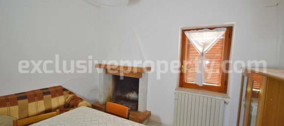 3 bedrooms House in Roccaspinalveti, Italy No. 329481 12