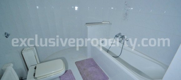 3 bedrooms House in Roccaspinalveti, Italy No. 329481 38