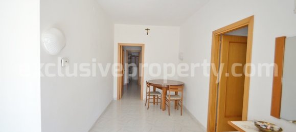 3 bedrooms House in Roccaspinalveti, Italy No. 329481 7