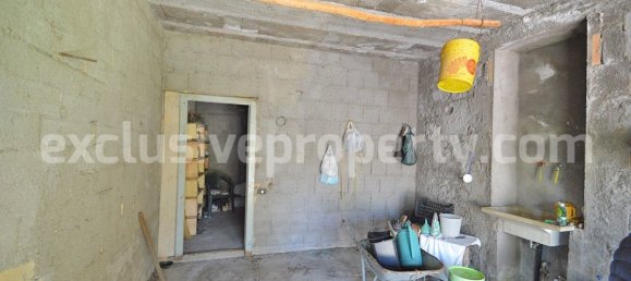 3 bedrooms House in Roccaspinalveti, Italy No. 329481 46