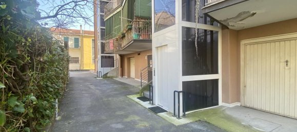 4 rooms Apartment in Vicenza, Italy No. 105221 32