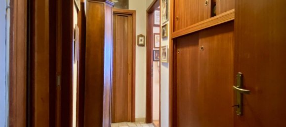 4 rooms Apartment in Vicenza, Italy No. 105221 6