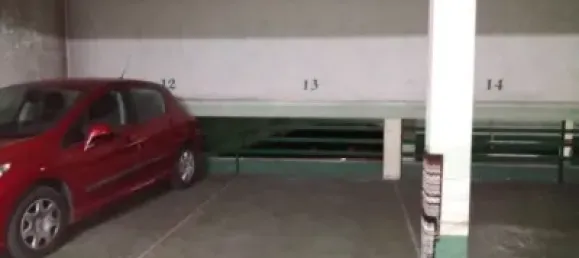 34m² Garage in Segovia, Spain No. 71409 2