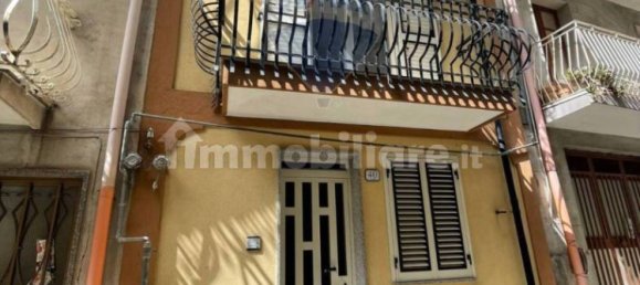 2 bedrooms House in Francavilla di Sicilia, Italy No. 262669 4