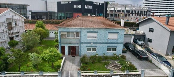 Вилла с 6 спальнями в Порту, Португалия № 324405 3