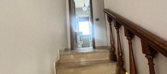 4 bedrooms House in Viadana, Italy No. 370544 8