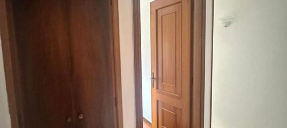 4 bedrooms House in Viadana, Italy No. 370544 9