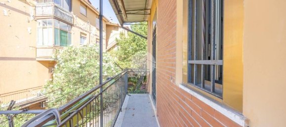 Квартира с 2 спальнями в Рим, Италия № 273649 16