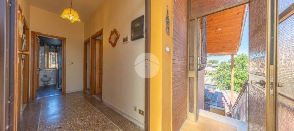 Квартира с 2 спальнями в Рим, Италия № 273649 4