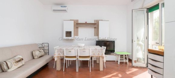 Квартира с 6 комнатами в Остуни, Италия № 72272 4