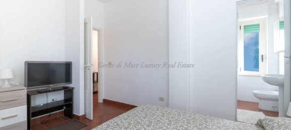 Квартира с 6 комнатами в Остуни, Италия № 72272 14