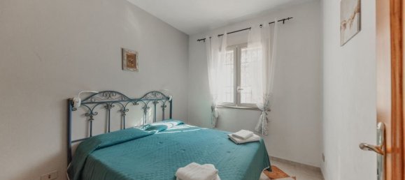 Вилла с 4 спальнями в Чефалу, Италия № 266219 16