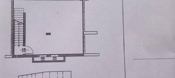 100m² Commercial property in Pordenone, Italy No. 281525 2