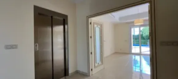 7 Schlafzimmer Villa in Alicante, Spain, Nr. 134842 5