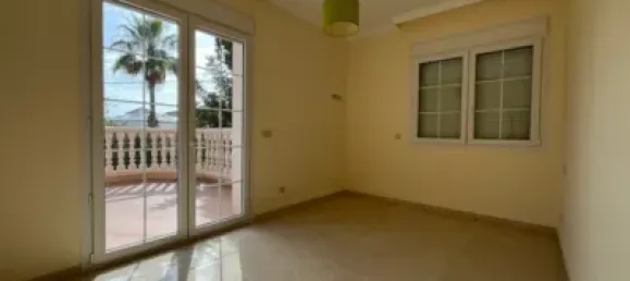 7 Schlafzimmer Villa in Alicante, Spain, Nr. 134842 23