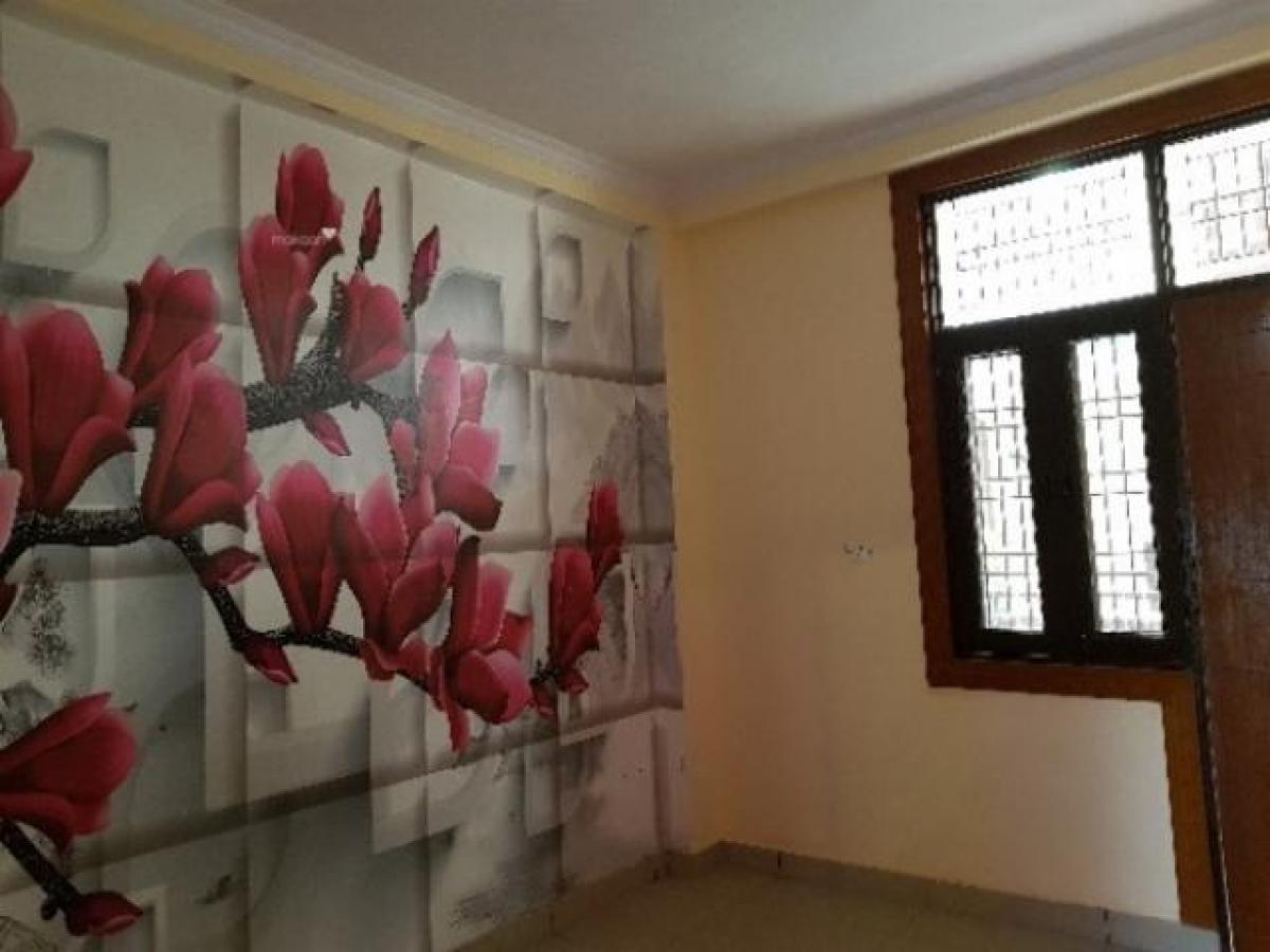 Casa de 2 dormitorios en Ghaziabad, India No. 11461