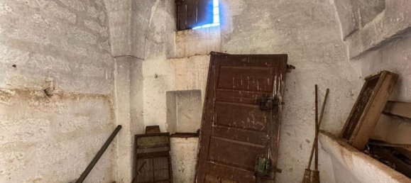 Land in Ostuni, Italy No. 332895 3