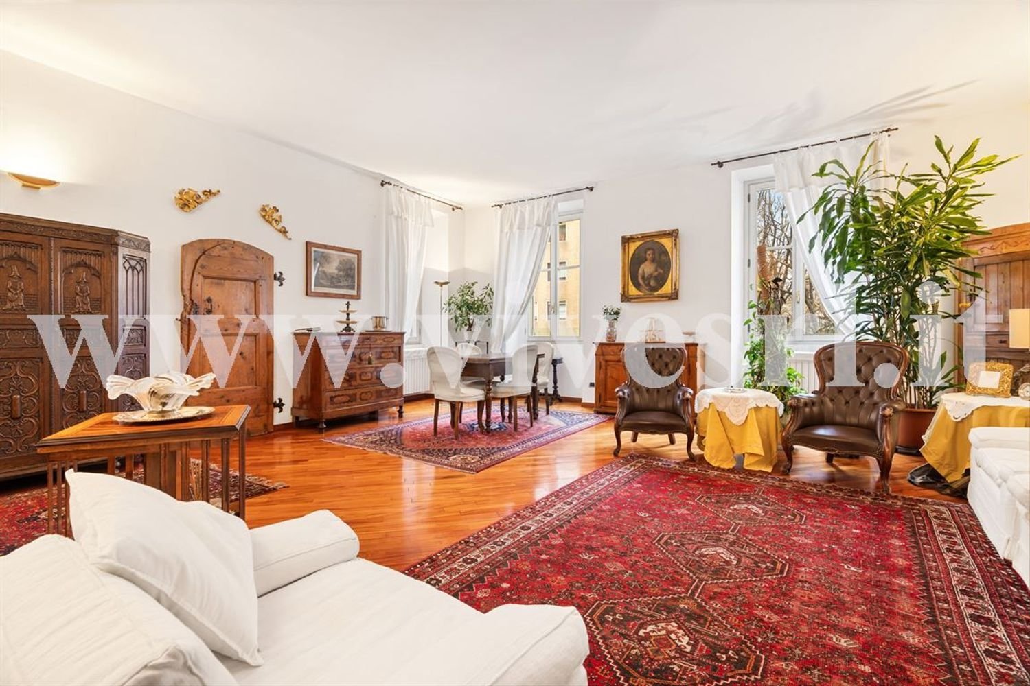 5-Zimmer Wohnung in Milan, Italy, Nr. 247271