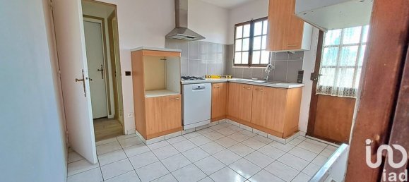 Casa de 5 dormitorios en Courtenay, France No. 69300 17