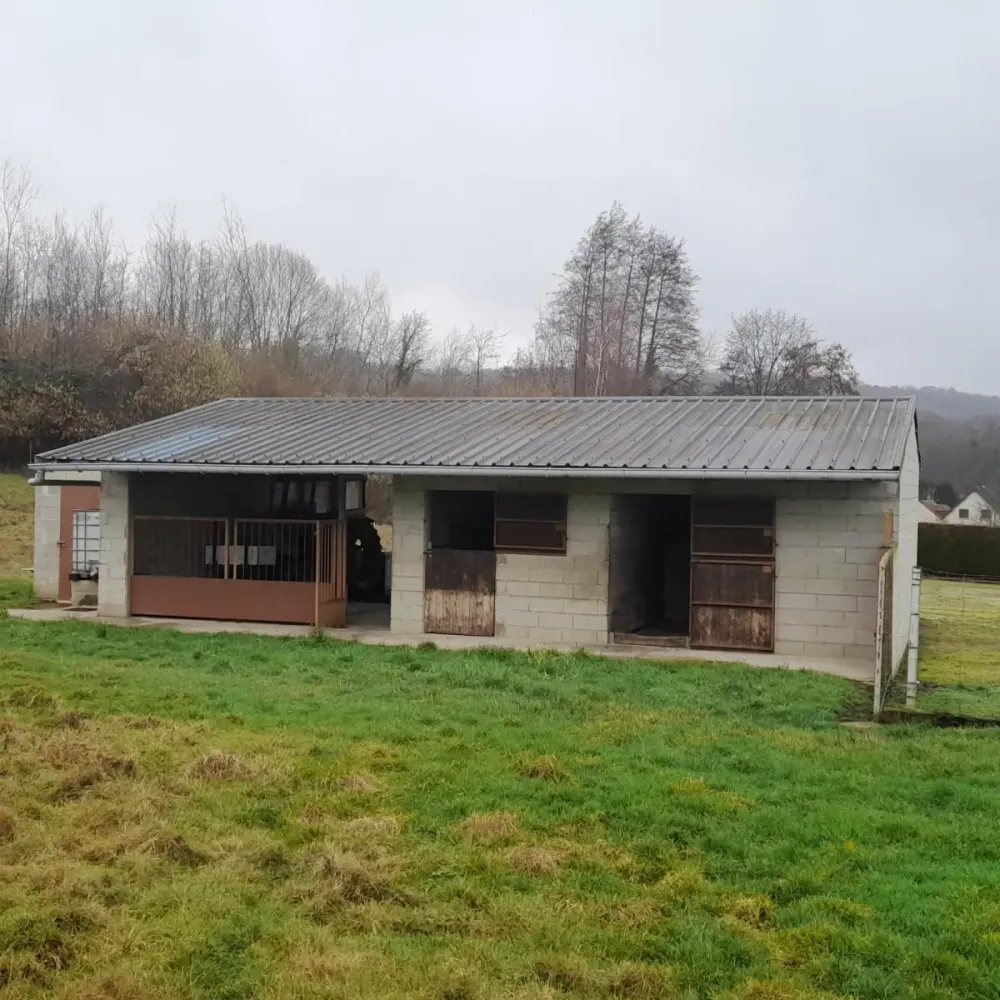 9502m² Land in Laon, France No. 61189