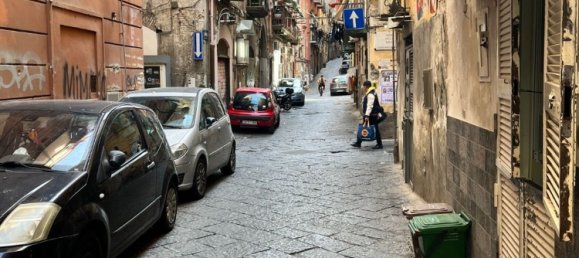 2 rooms Apartment in Naples, Italy No. 31570 18