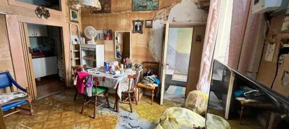 2 rooms Apartment in Naples, Italy No. 31570 10