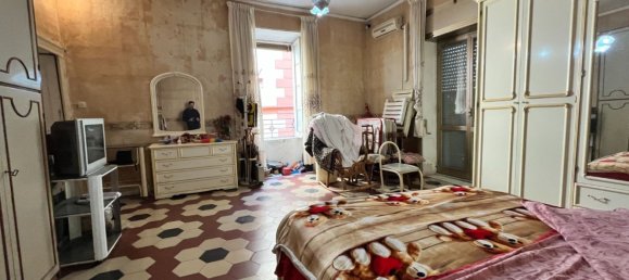 2 rooms Apartment in Naples, Italy No. 31570 7
