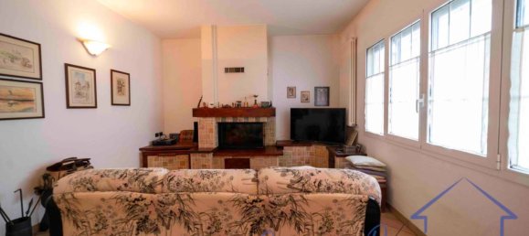 2 bedrooms Villa in Cervia, Italy No. 268535 9