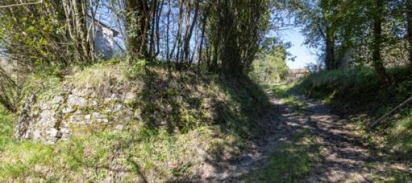 8 bedrooms House in Lucca, Italy No. 68401 22