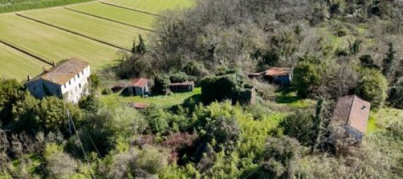 8 bedrooms House in Lucca, Italy No. 68401 17