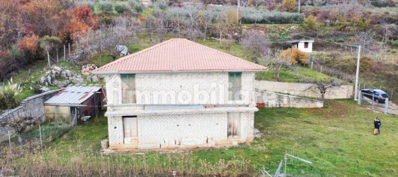 Villa de 6 dormitorios en Fiuggi, Italy No. 220927 10