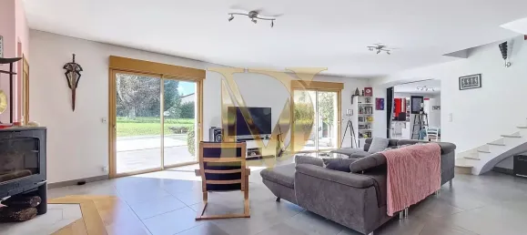 Casa de 11 divisões em Saint-Georges-sur-Cher, France N.º 229800 35