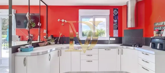 Casa de 11 divisões em Saint-Georges-sur-Cher, France N.º 229800 14