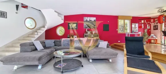 Casa de 11 divisões em Saint-Georges-sur-Cher, France N.º 229800 31