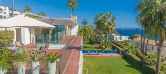 6 bedrooms Villa in Cannes, France No. 246457 22