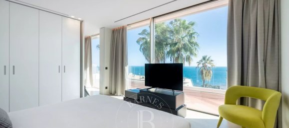 6 bedrooms Villa in Cannes, France No. 246457 19