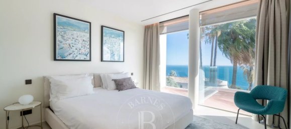 6 bedrooms Villa in Cannes, France No. 246457 9