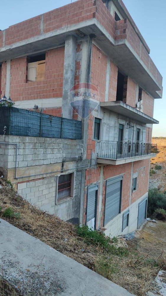 10-salle Maison à Monte Sant'Angelo, Italy No. 265301